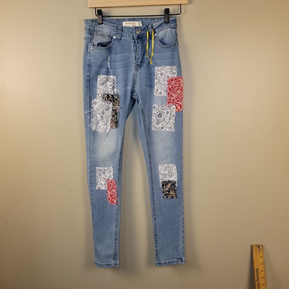 Celebrity Ace Girls Patchwork Skinny Jeans Light Wash Distressed‎ Size 7/8 128